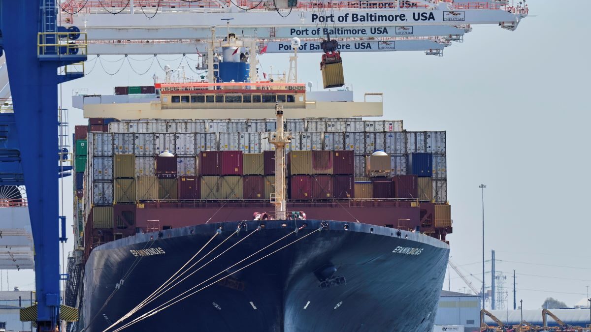 Το ελληνόκτητο φορτηγό πλοίο «Epaminondas»