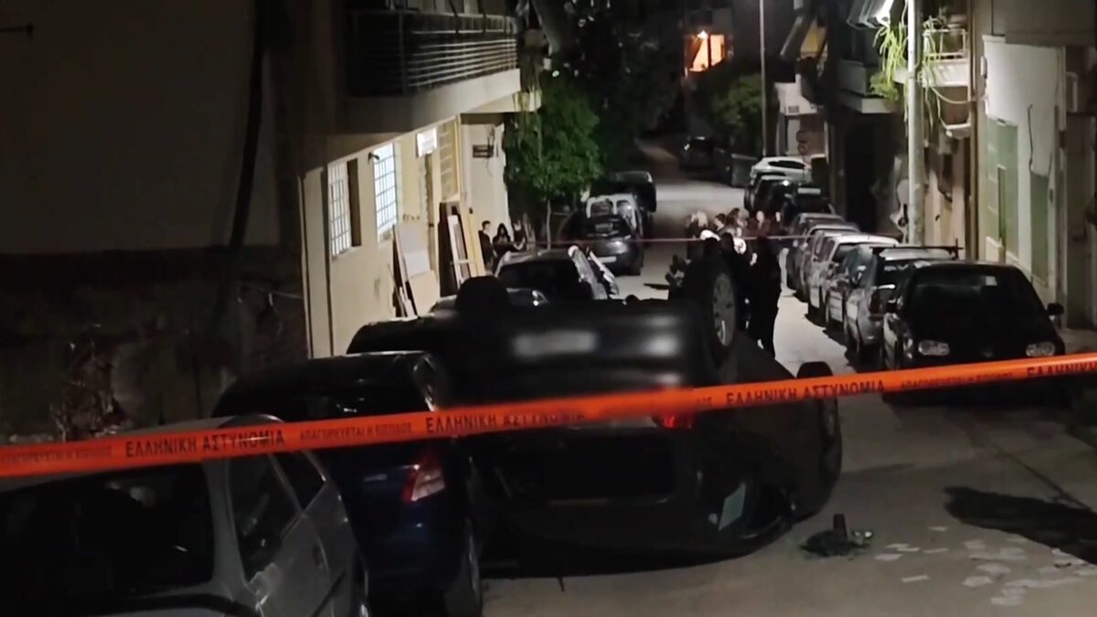 Επίθεση κουκουλοφόρων στο σπίτι του πρώην εισαγγελέα του Αρείου Πάγου, Ισίδωρου Ντογιάκου