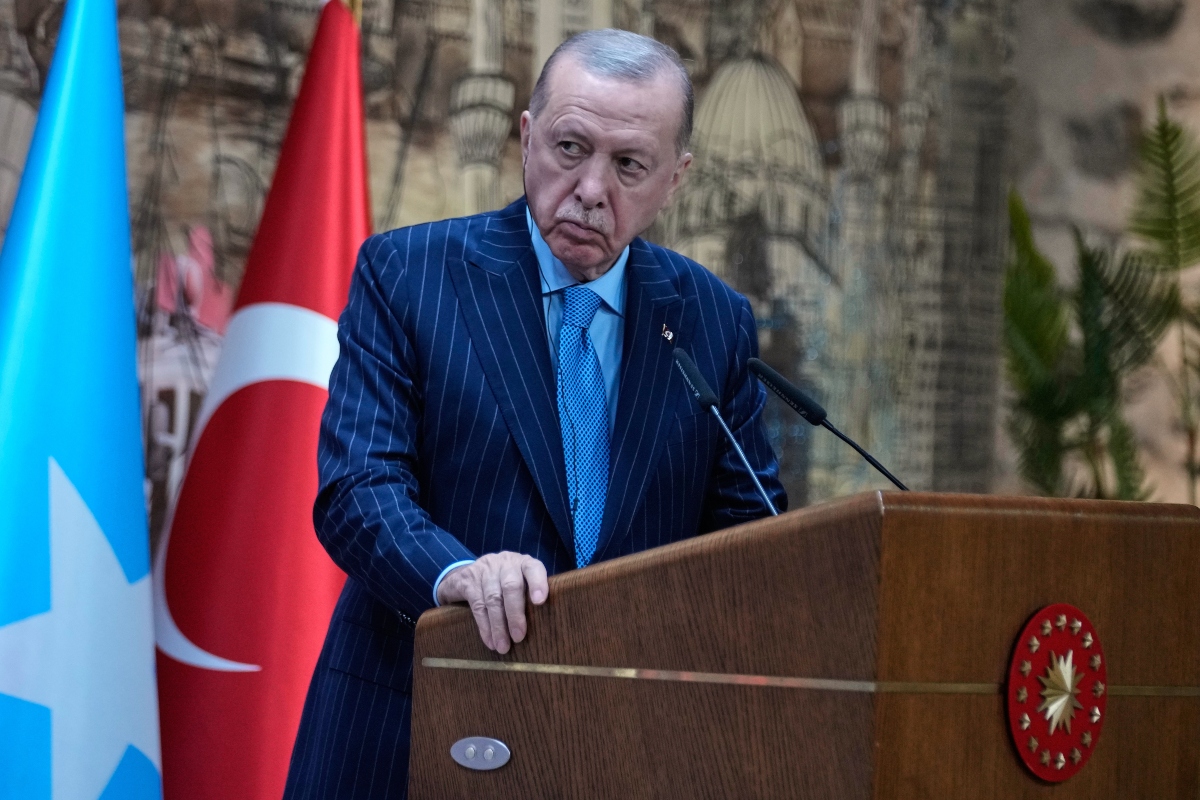 Turkey's President Recep Tayyip Erdogan listens as Somalia's President Hassan Sheikh Mohamud speaks during a joint news conference in Istanbul, Turkey, Tuesday, Dec. 30, 2025. (