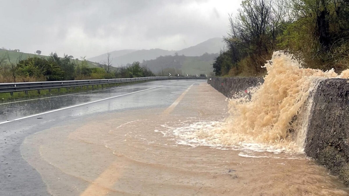 Πλημμύρες στο Τρέμολι της Ιταλίας