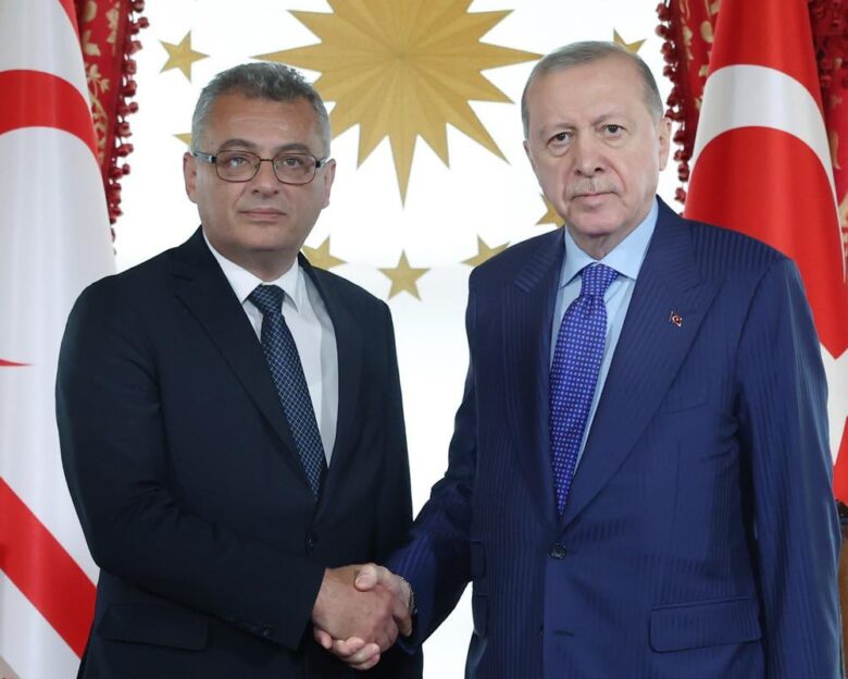 Ρετζέπ Ταγίπ Ερντογάν και Τουφάν Ερχουρμάν