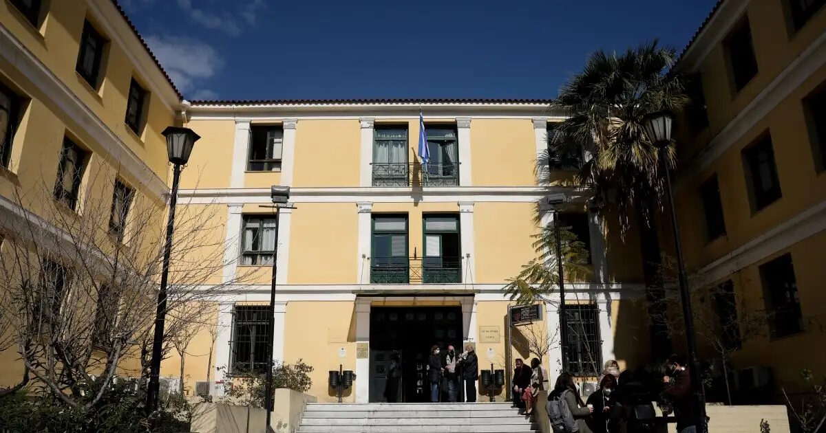 Ποινική δίωξη στους 10 συλληφθέντες οπαδούς του Παναθηναϊκού για βαριά κακουργήματα και εγκληματική οργάνωση