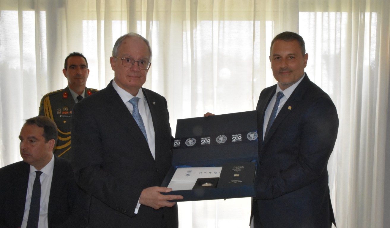 exodos mesologgiou alterego