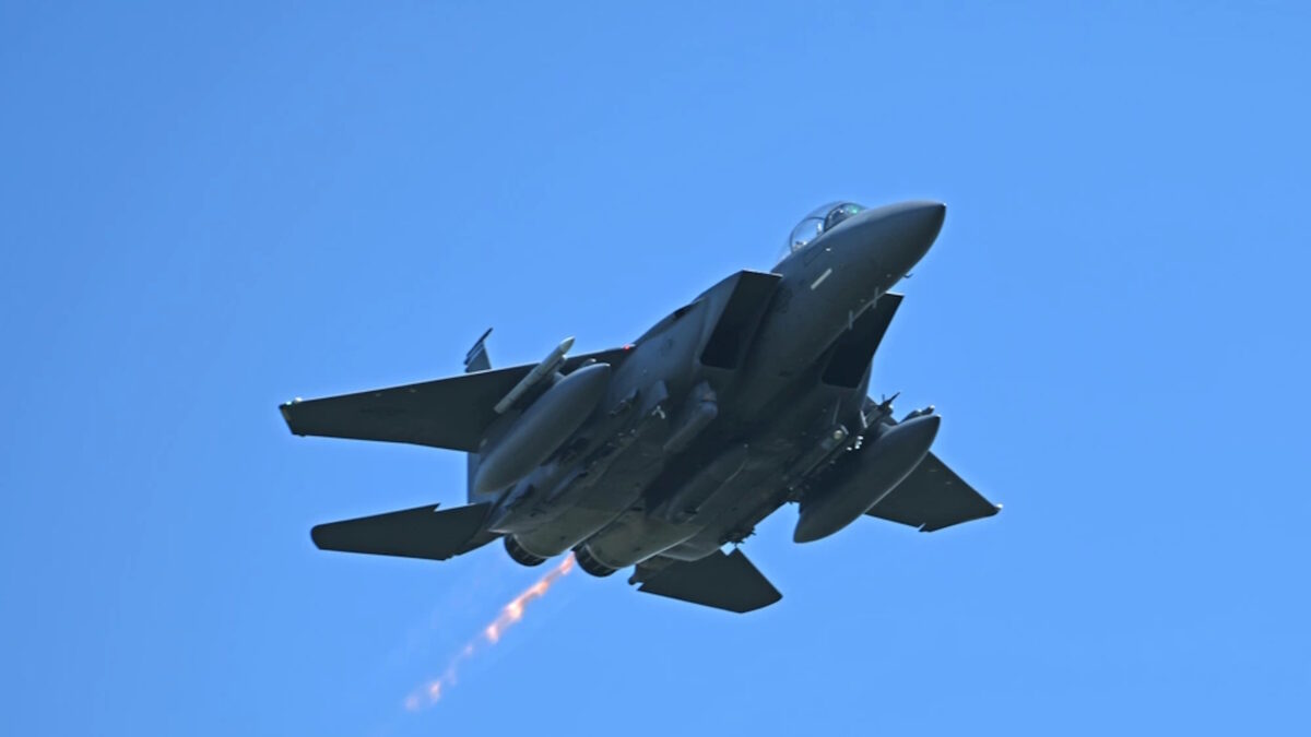 Πιλότος F-15E επέζησε από δύο καταρρίψεις στον ίδιο πόλεμο