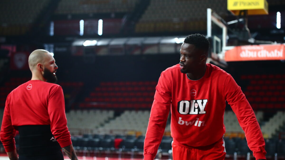 Ο Μουστάφα Φαλ