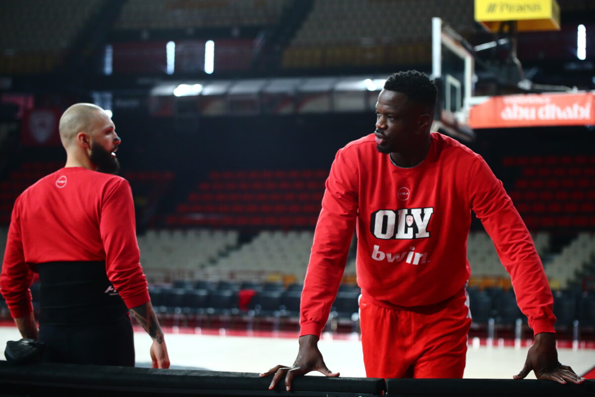 Ο Μουστάφα Φαλ