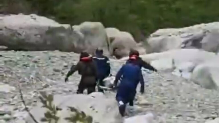 Επιχείρηση διάσωσης τραυματισμένης Ελβετίδας πεζοπόρου στο φαράγγι του Βίκου