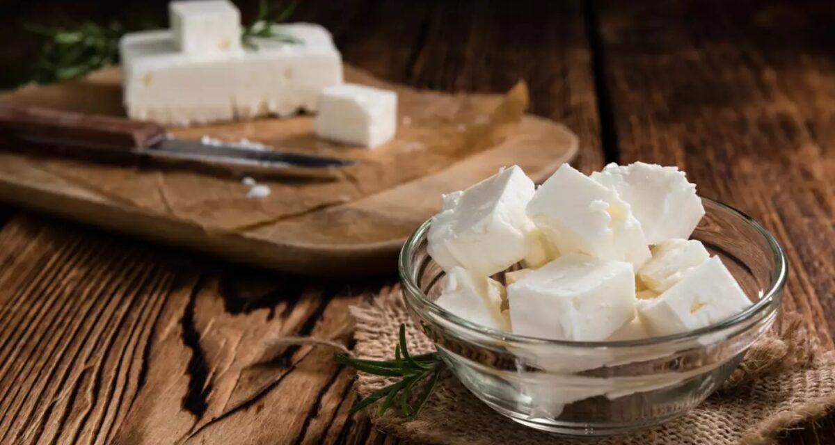 ΕΦΕΤ: Ανακαλεί τη συσκευασμένη «Φέτα Βυτίνας» λόγω μόλυνσης με λιστέρια