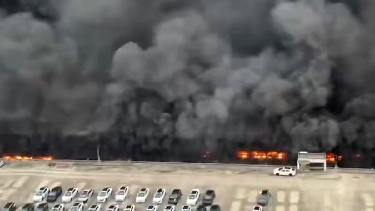 Μεγάλη φωτιά σε εργοστάσιο ηλεκτρικών αυτοκινήτων της BYD στην Κίνα