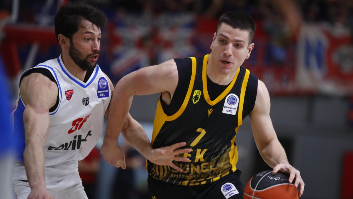 Ο Φλιώνης στο Πανιώνιος - ΑΕΚ