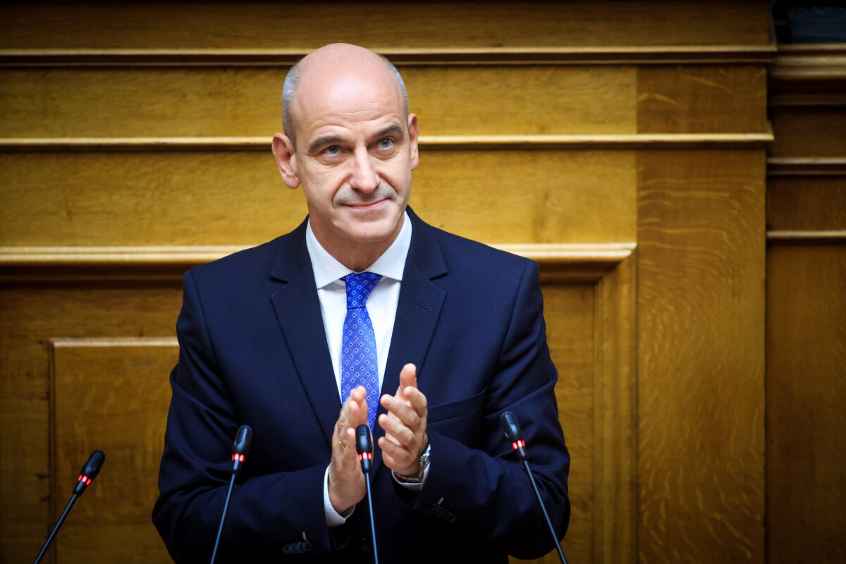 Νέες αιχμές Μπαραλιάκου μετά την επιστολή: Το επιτελικό κράτος έχει ευθύνες για τον ΟΠΕΚΕΠΕ, να λείπει η αφ' υψηλού κριτική