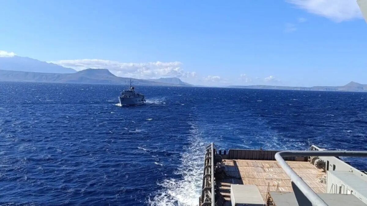 Δαβάκης: Τουρκική φρεγάτα δεν παρενόχλησε ολλανδικό πλοίο κοντά στην Κάσο αλλά σε διεθνή ύδατα νότια της Κρήτης