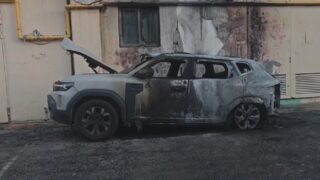 Εμπρησμός στο αυτοκινήτου του Δημήτρη Καρώνη