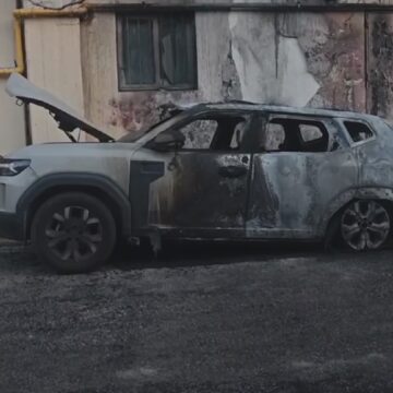 Εμπρησμός στο αυτοκινήτου του Δημήτρη Καρώνη