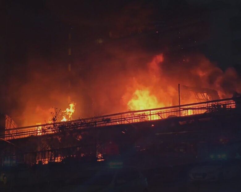 Φωτιά στη Νέα Σμύρνη