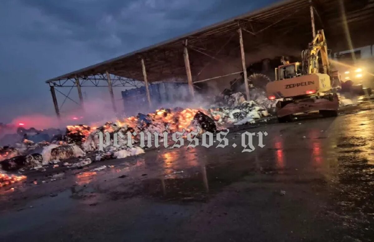 Φωτιά σε εργοστάσιο στον Οροχμενό - Ισχυρές δυνάμεις στο σημείο
