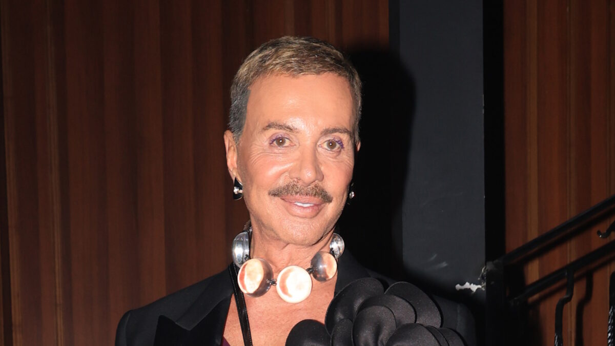 Λάκης Γαβαλάς