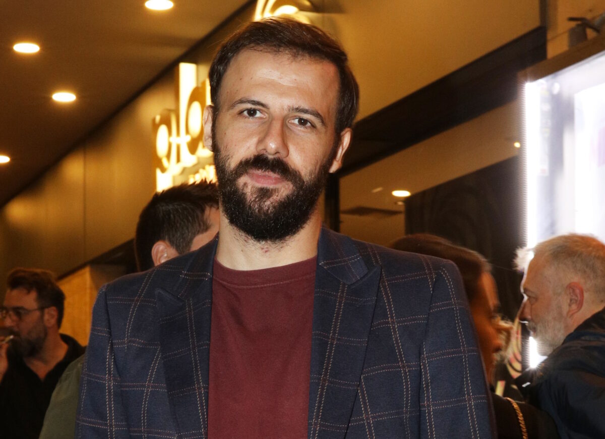 Νίκος Γκέλια