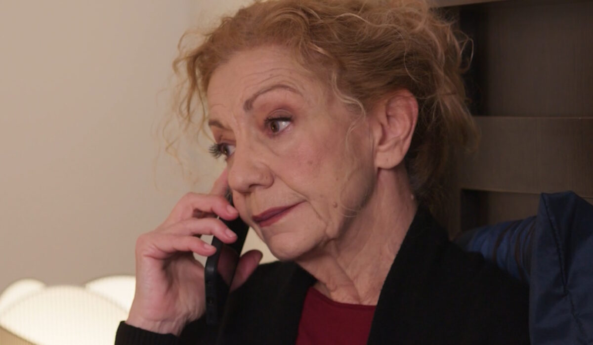 Γη της ελιάς - επόμενα επεισόδια: Η  Αλεξάνδρα υποψιάζεται ότι κάποιος δολοφόνησε τον Ορέστη