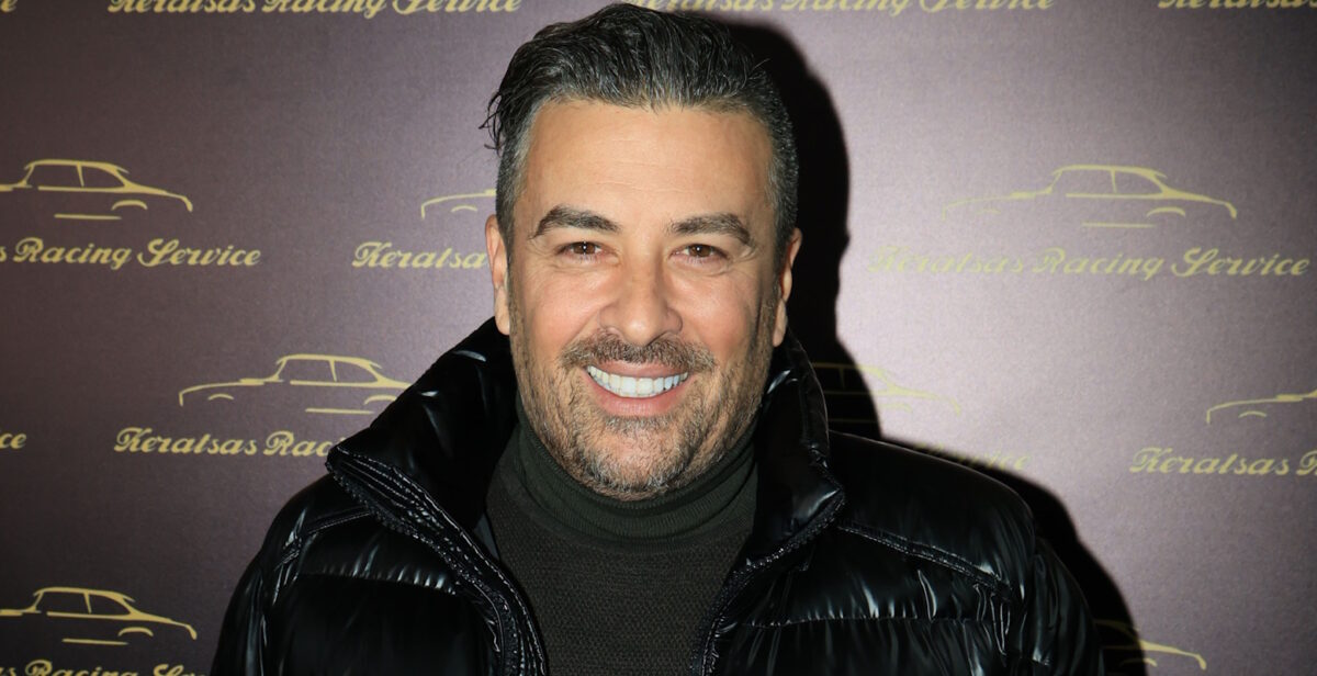 Ο Γιάννης Αϊβάζης είναι ξανά ερωτευμένος μετά το διαζύγιο από τη Μαρία Κορινθίου - Πλάνα με τη νέα του σύντροφο