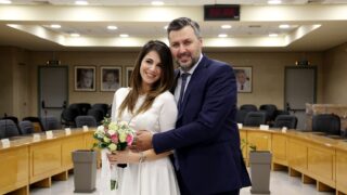 Ο Γιάννης Καλλιάνος με την Χάρις Δαμιανού