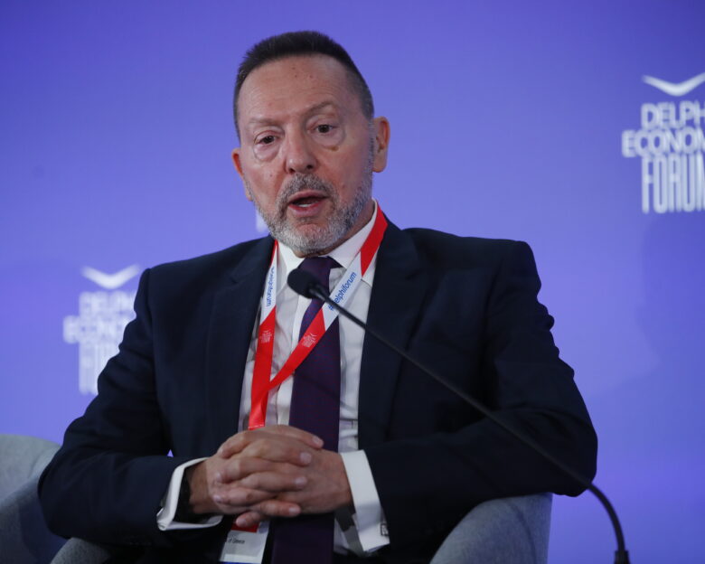 Γιάννης Στουρνάρας