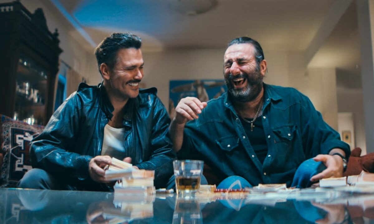 Γιατί ρε πατέρα – επόμενο επεισόδιο: Ο Μιχαήλος προτείνει να κρυφτούν όλοι μαζί για να γλιτώσουν την σύλληψη