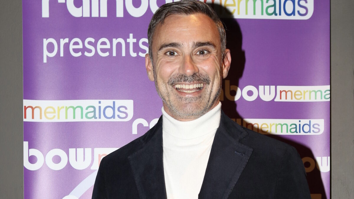 Γιώργος Καπουτζίδης