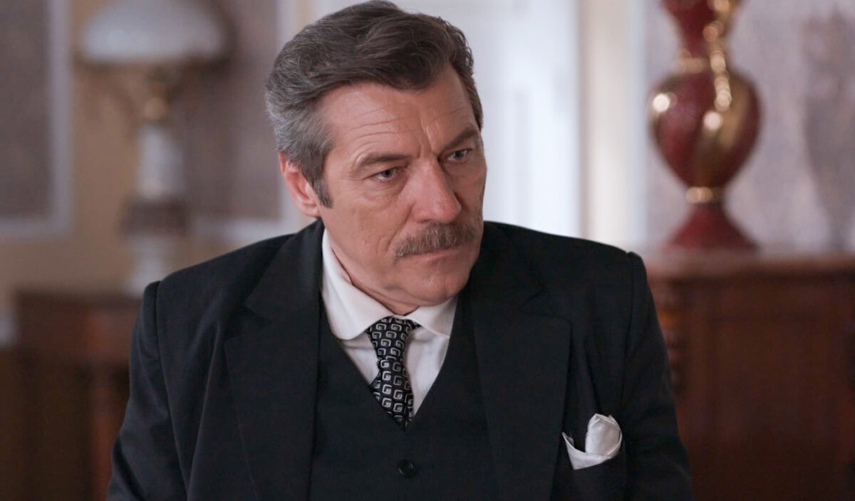 Grand Hotel - επόμενα επεισόδια: Ο Χατζημήτρος δίνει εντολή στον Μάρκο να βάλει φωτιά στον μαχαλά των προσφύγων