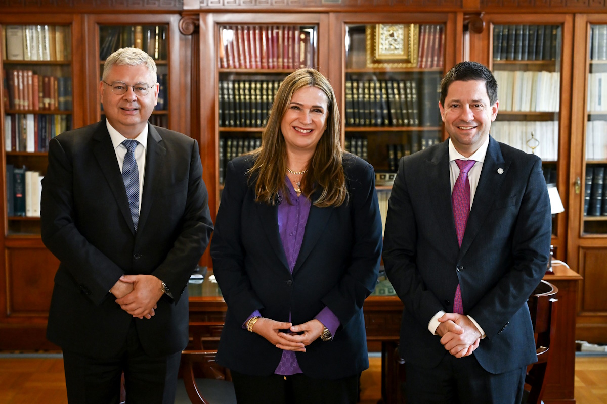 HELLENiQ ENERGY: Υπογραφή αναβάθμισης στις φοιτητικές εστίες του ΕΚΠΑ