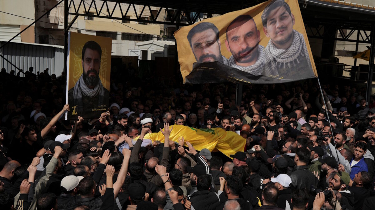 Κηδεία μαχητών της Χεζμπολάχ στον Λίβανο