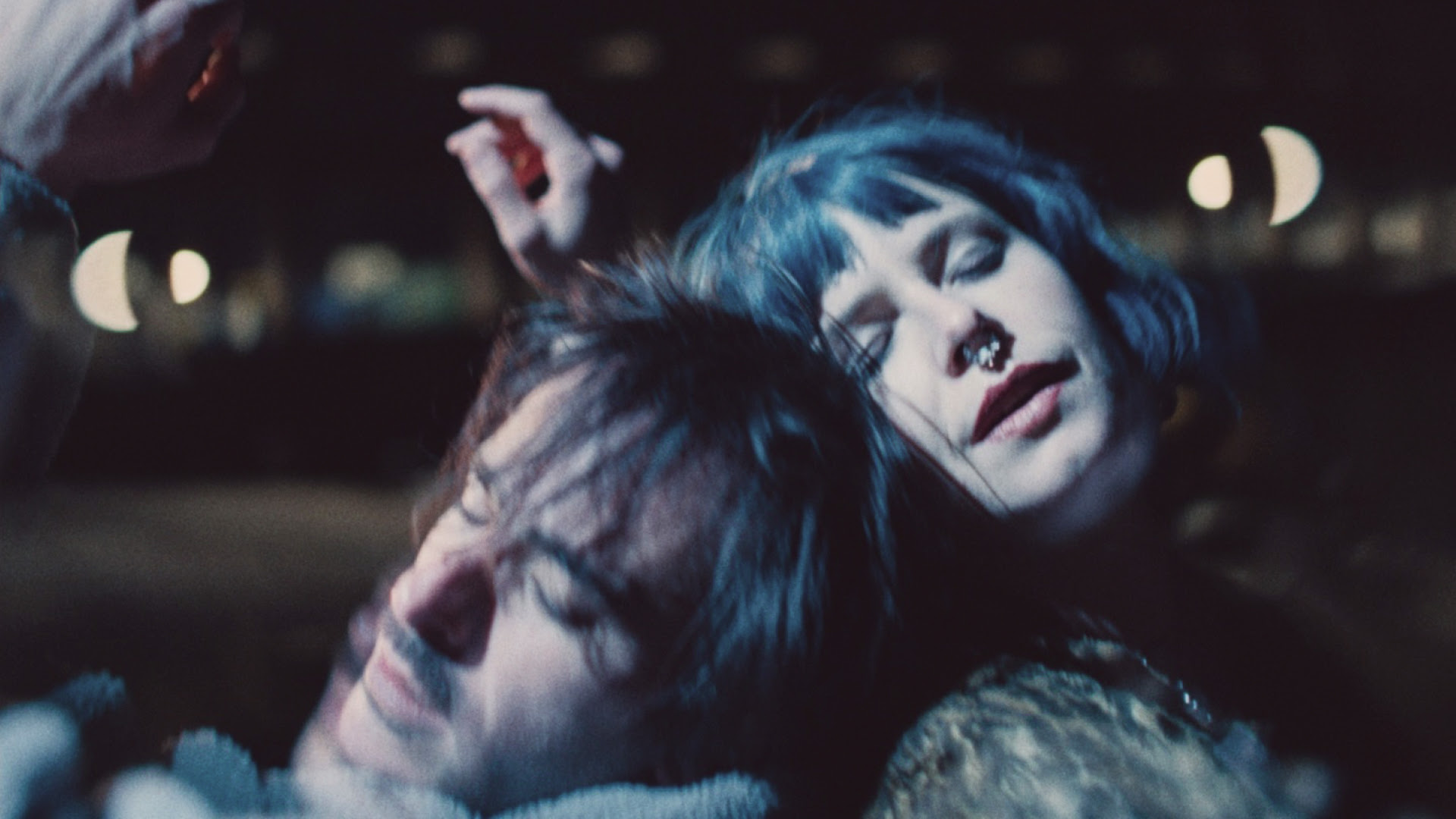 how to shoot a ghost