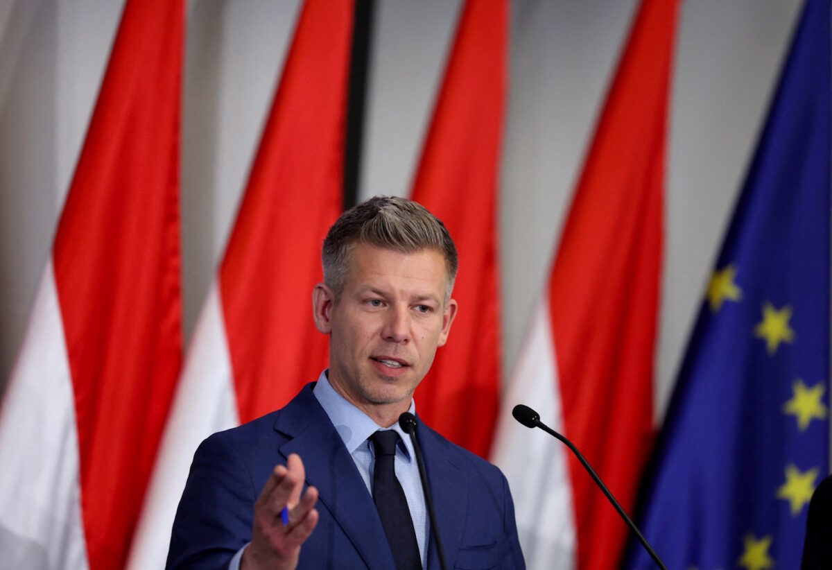 Ουγγαρία: Η νέα κυβέρνηση θα ανοίξει τα αρχεία της μυστικής αστυνομίας της κομμουνιστικής περιόδου