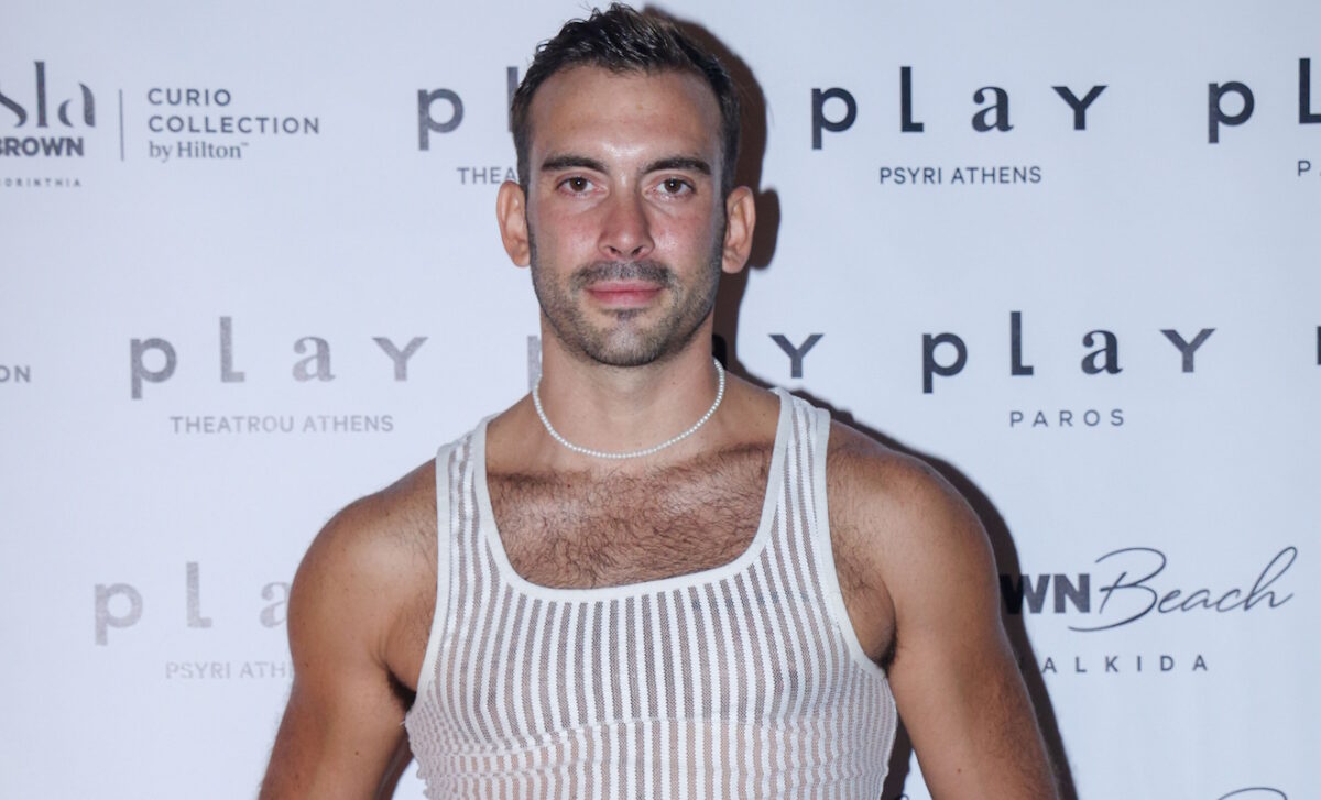 Ιάσονας Μανδηλάς: Όταν ο μπαμπάς μου έμαθε για την πρόταση γάμου στον σύντροφό μου πήρε σαμπάνια