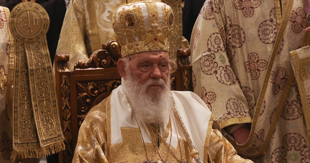 Αρχιεπίσκοπος Ιερώνυμος για το σπάσιμο αγάλματος του Ιησού στον Λίβανο: «Ο πόλεμος γεννά μόνο βία»