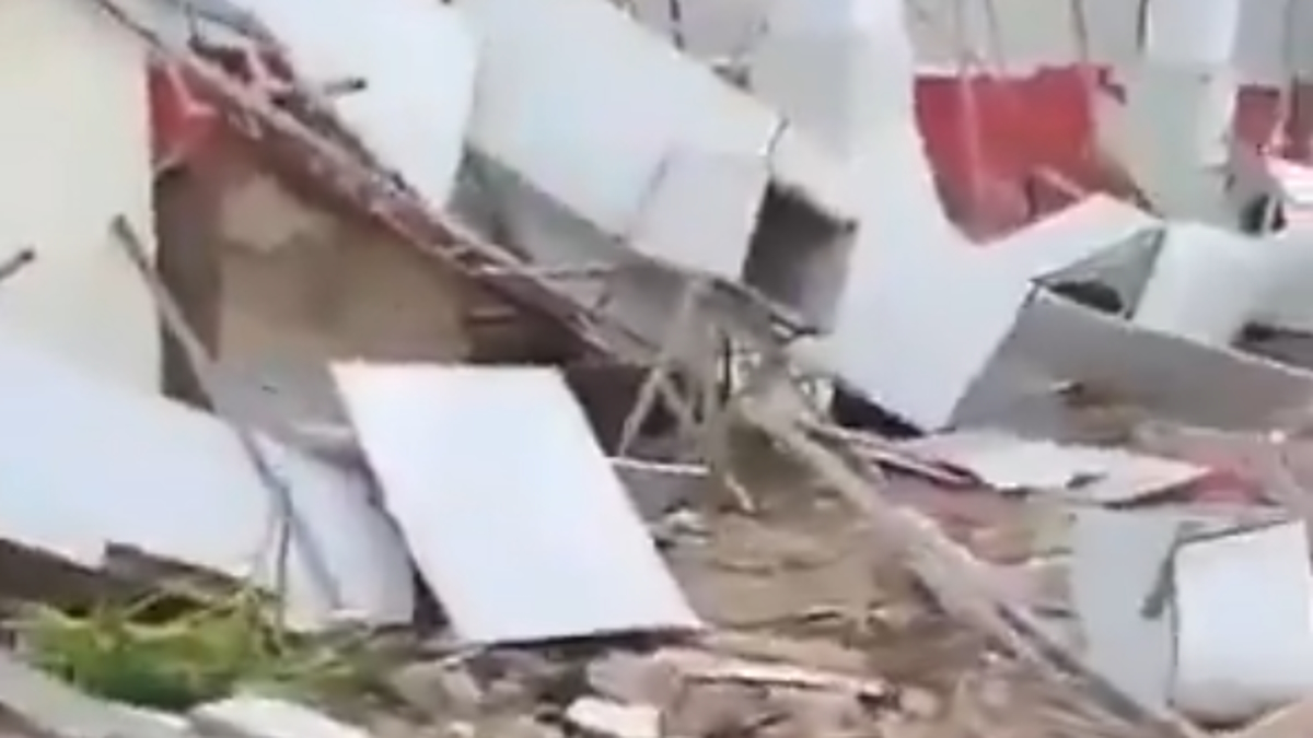 Σεισμός 7,8 Ρίχτερ στην Ινδονησία και προειδοποίηση για τσουνάμι