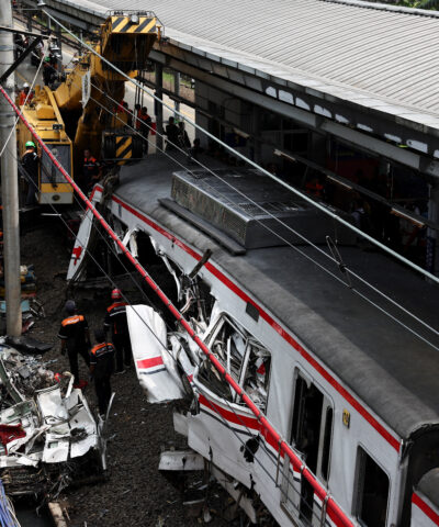 Σύγκρουση τρένων στην Ινδονησία
