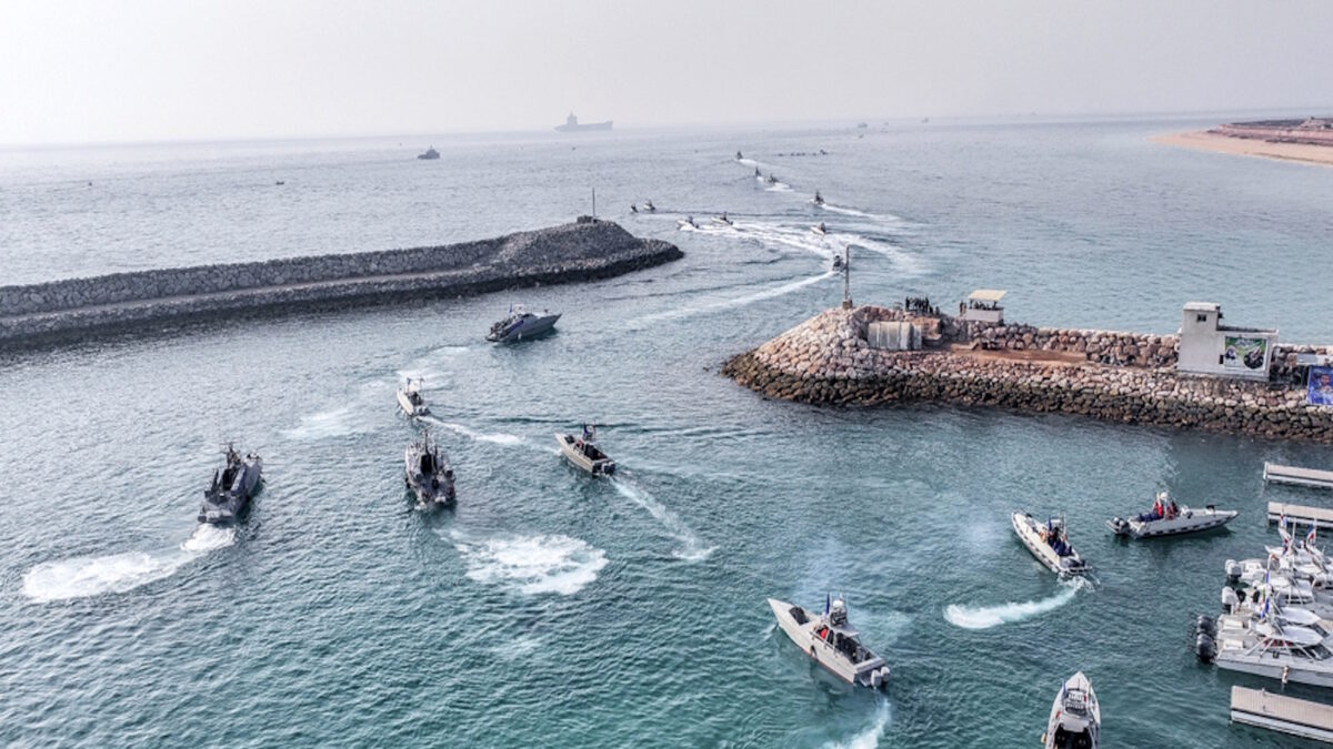 Σκάφη των Φρουρών της Επανάστασης του Ιράν ξεκινούν για αποστολή