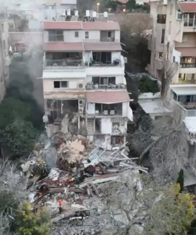 Κατεστραμμένο κτίριο στη Χάιφα