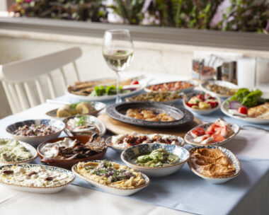 Το μενού της εβδομάδας μετά το Πάσχα και πώς θα αξιοποιήσουμε τα περισσεύματα