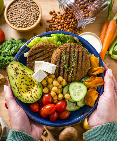 Φιλέτα γλώσσας στο air fryer και ελαφρύ σουφλέ σπανάκι ξεχωρίζουν στο μενού της επόμενης εβδομάδας