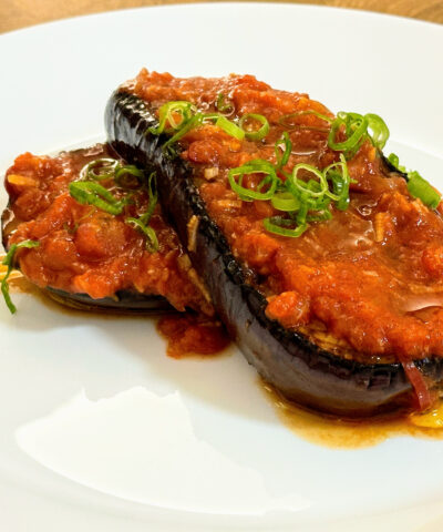 Fried aubergine with tomato sauce
