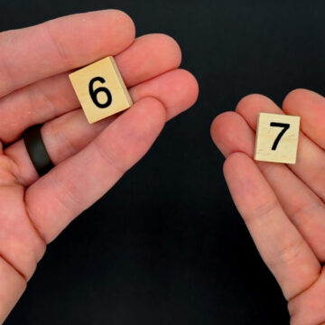 «6-7»: Τι είναι η φράση που χρησιμοποίησε ο Κυριάκος Μητσοτάκης για να ανακοινώσει το μπλόκο των νέων από τα social media