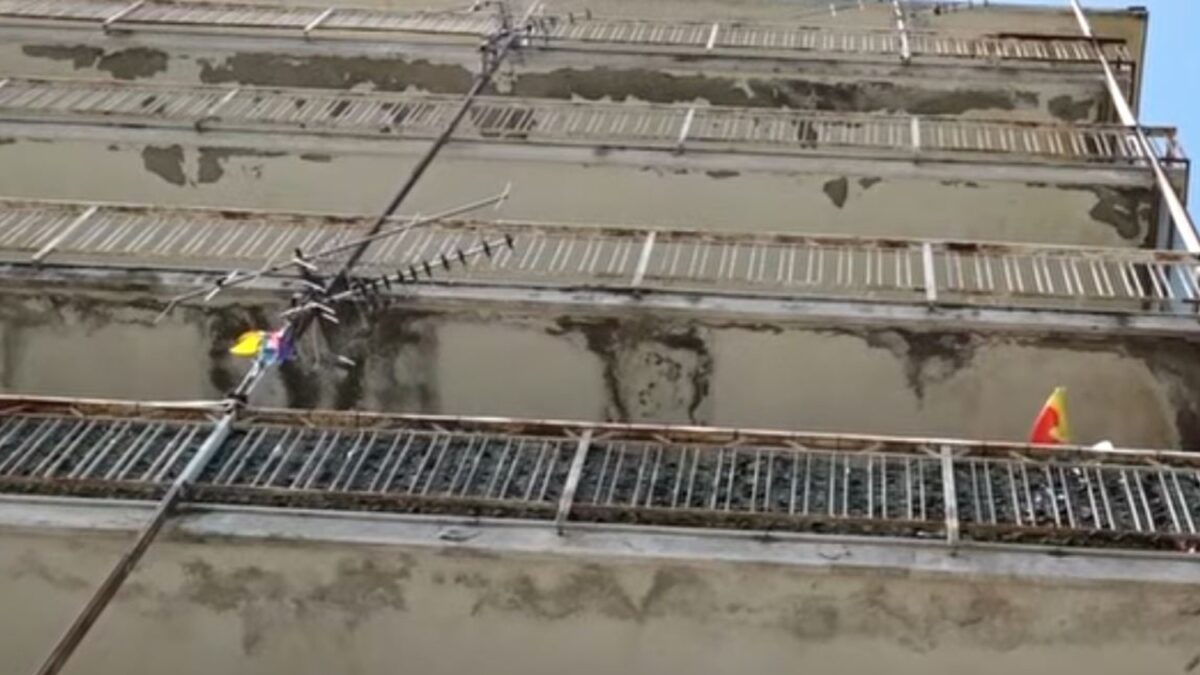 πολυκατοικία