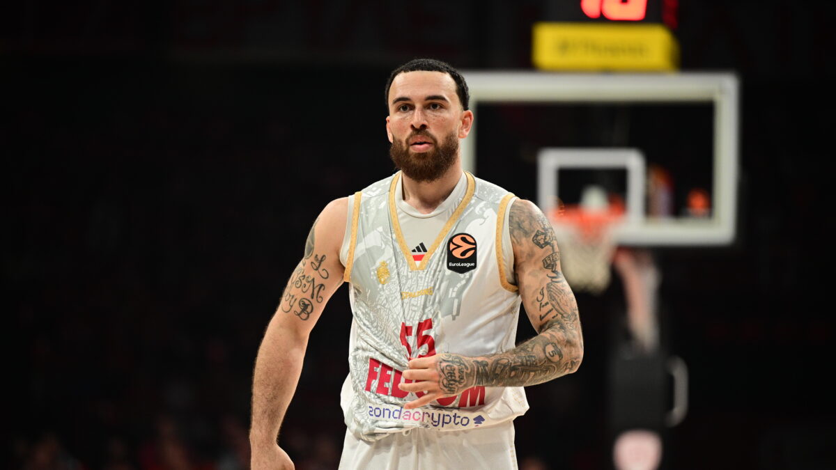 Ο Μάικ Τζέιμς