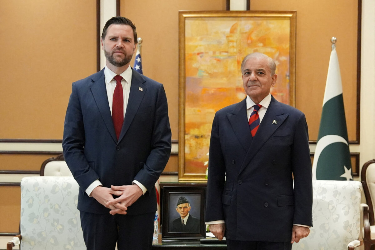 «Άκαρπες» οι συνομιλίες ΗΠΑ – Ιράν μετά από 21 ώρες διαπραγματεύσεων – «Παράλογες οι απαιτήσεις τους» λέει η Τεχεράνη, live όλες οι εξελίξεις