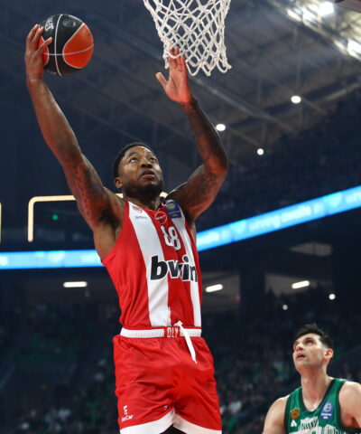 Ο Ταϊρίκ Τζόουνς