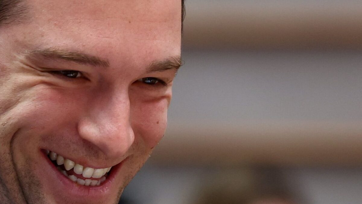 Ο ακροδεξιός Ζορντάν Μπαρντελά