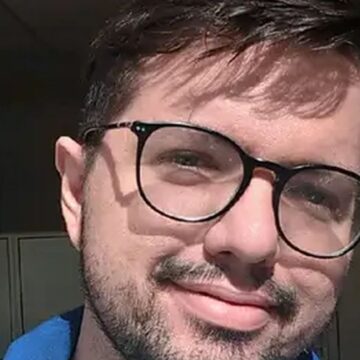 Ο 29χρονος Τζόσουα ΛεΜπλανκ απανθρακώθηκε στο Tesla του