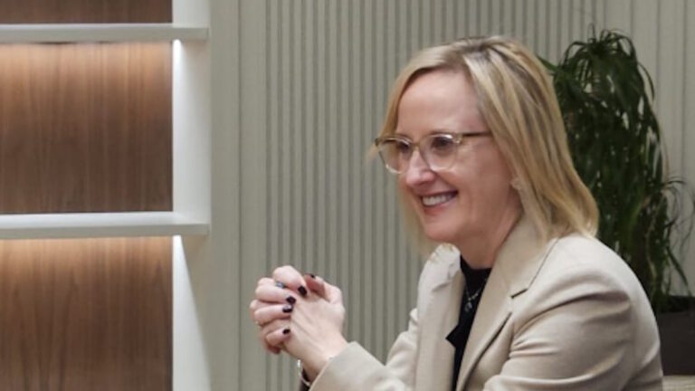 Τζούλι Ντέιβις